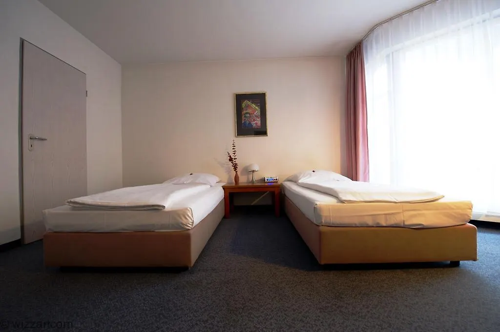 Hotel Feuerbach Im Biberturm Stuttgart
