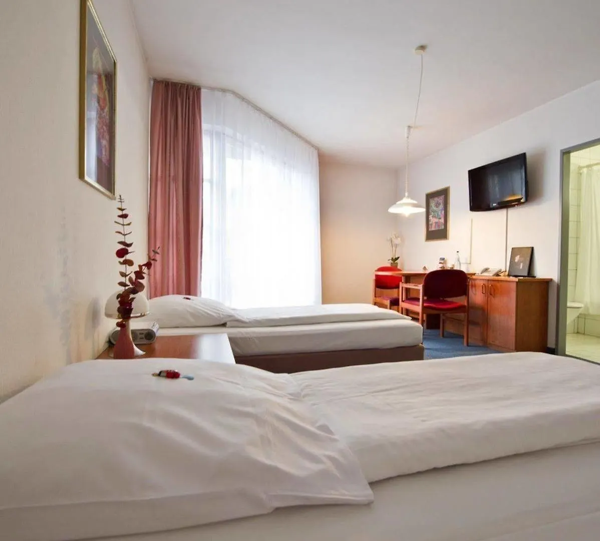 Hotel Feuerbach Im Biberturm Stuttgart